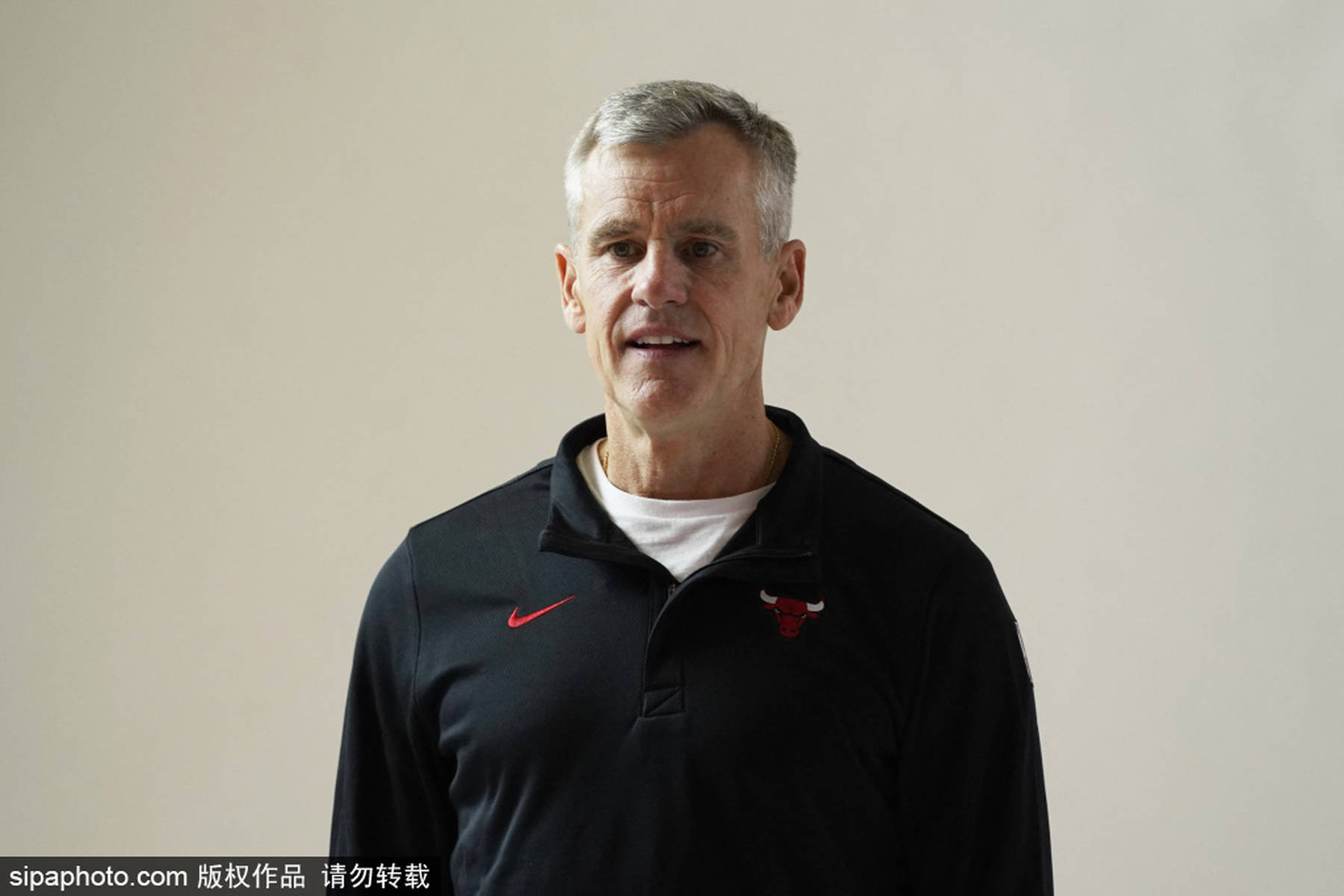 星空娱乐 -赛后NBA季后赛传出新动向，芝加哥公牛篮板制胜，管理层表态：球迷炸锅，心理建设被强调的简单介绍