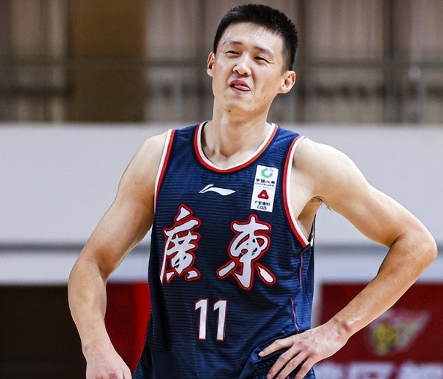 包含深圳男篮国际比赛日主帅复盘；志在CBA常规赛名次提升；悬念犹存；临场指挥获称赞的词条