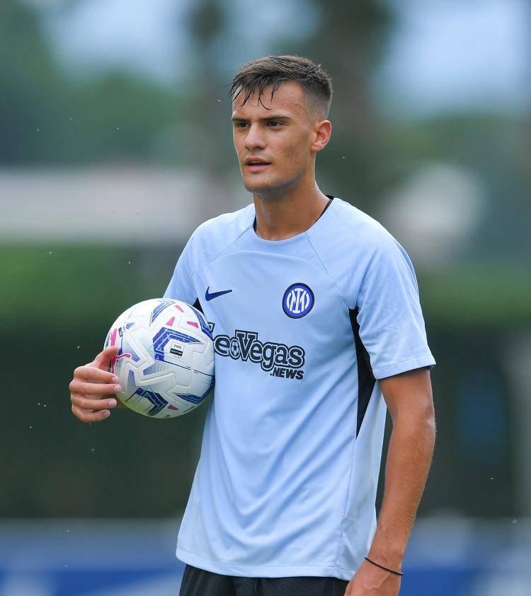 新疆广汇俱乐部官网